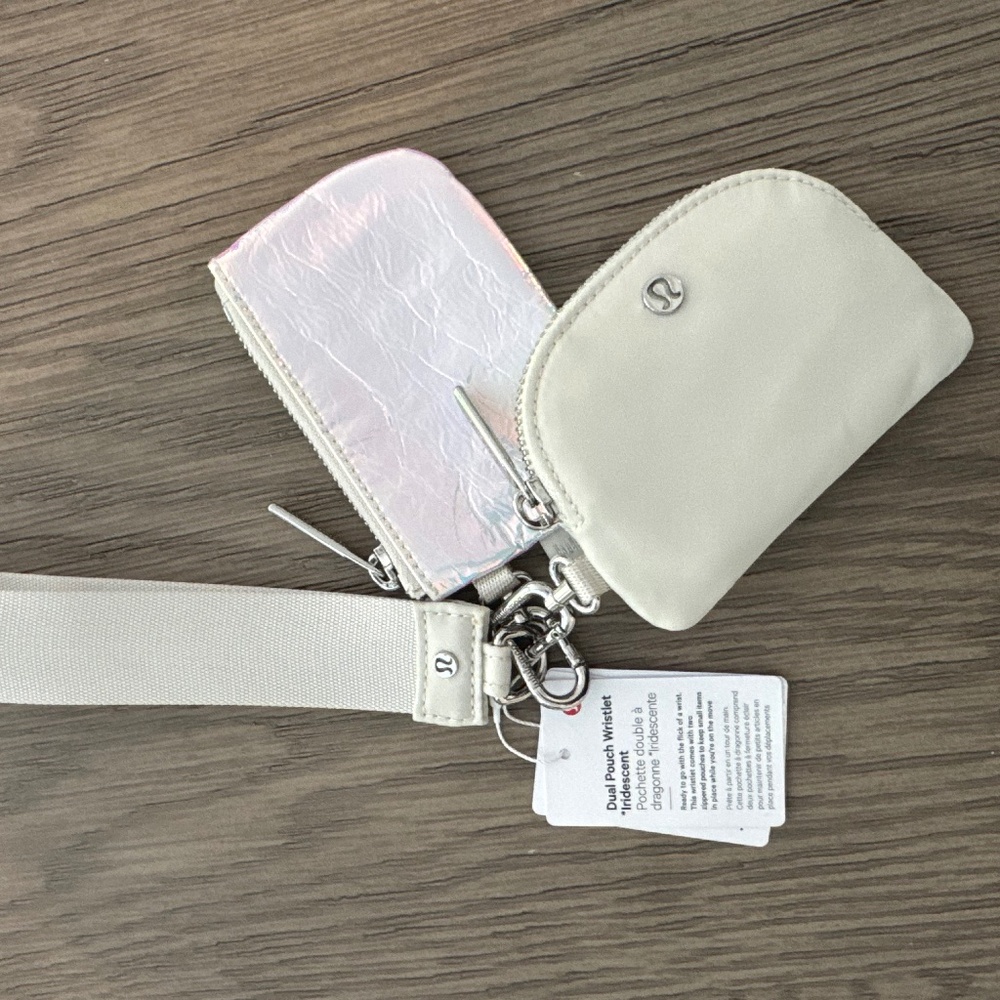 NWT Lulu Lemon Dual Pouch Wristlet. *Iridescent